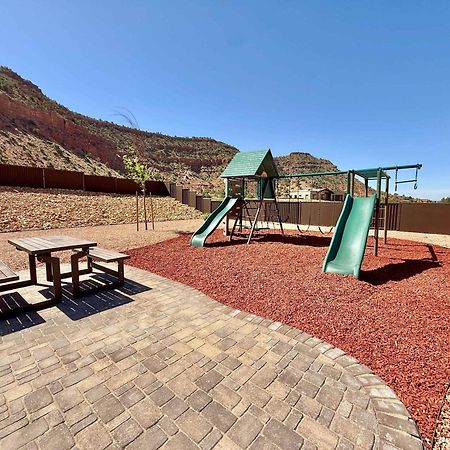 Luxury Pet Friendly Holiday Home La Estancia カナブ エクステリア 写真
